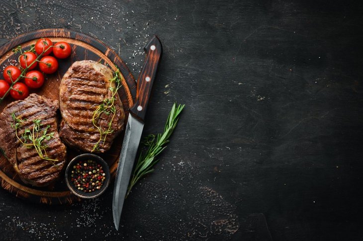 Steaks og kniv